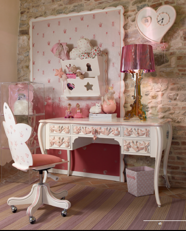 пиьсменный стол Alice