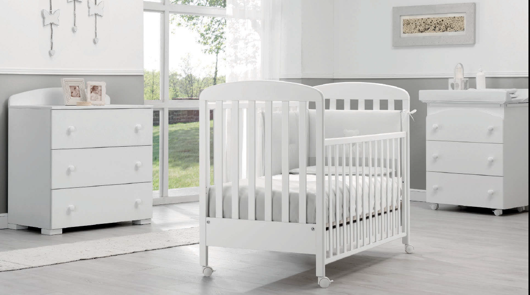 Детская кроватка Molly Crib